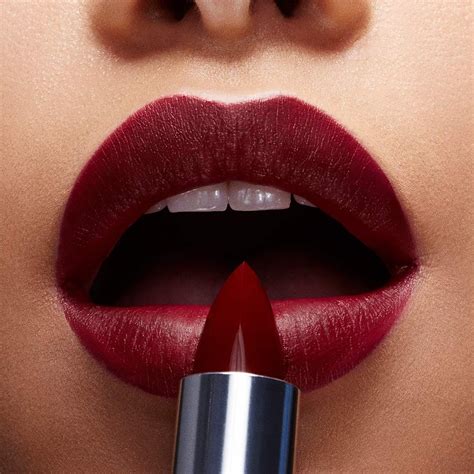 burgundy color lipstick matte